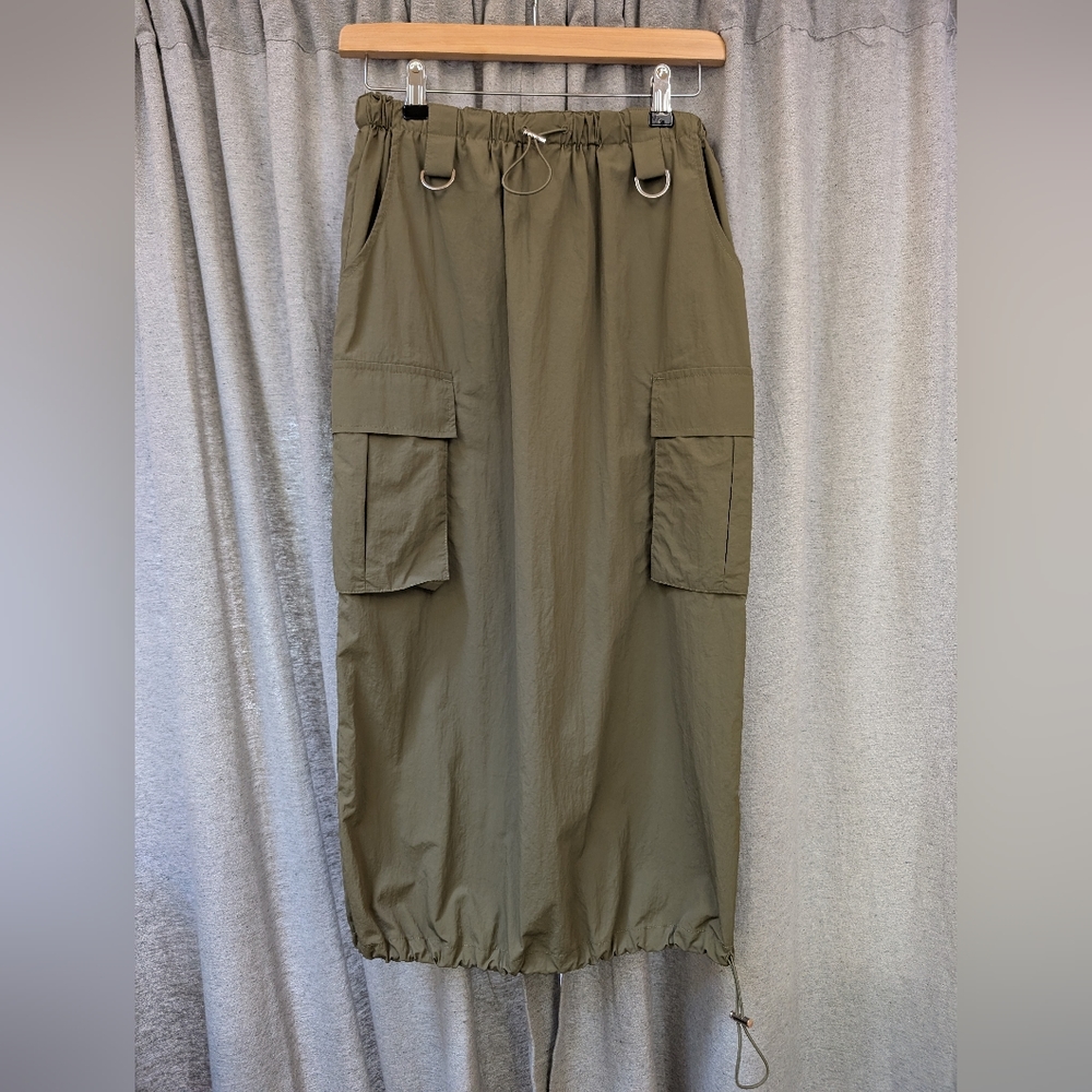 OAK + FORT Olive Midi Skirt